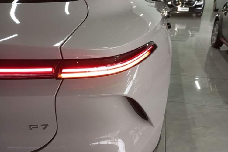Used Rising F7 2023 Long-Range Pro Edition Right Rear Taillight