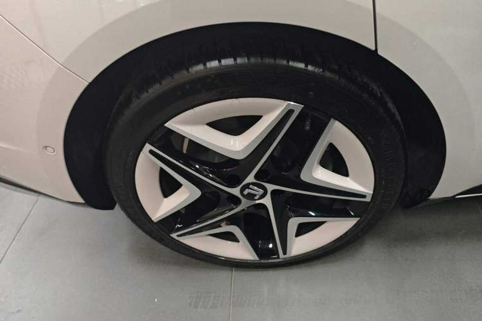 Used Rising F7 2023 Revised Version Long-Range Pro Edition Right Rear Wheel Hub