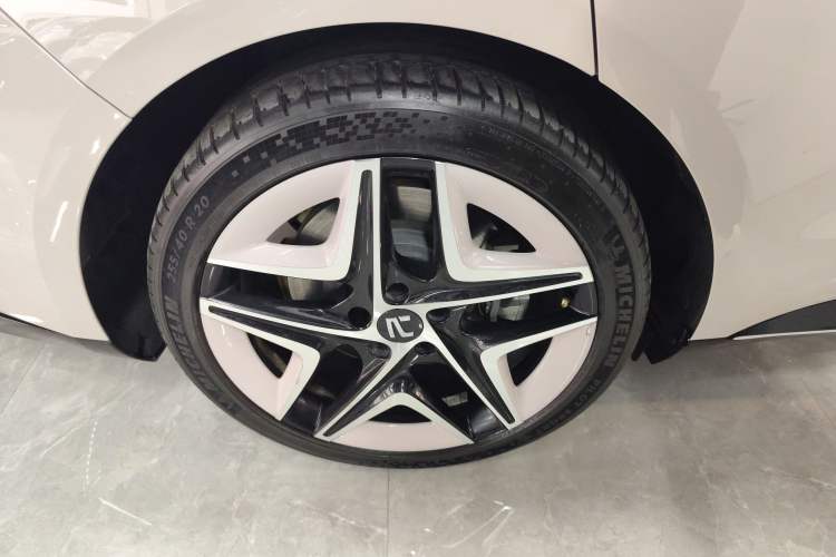 Used Rising F7 2023 Long-Range Edition Right Rear Wheel Hub
