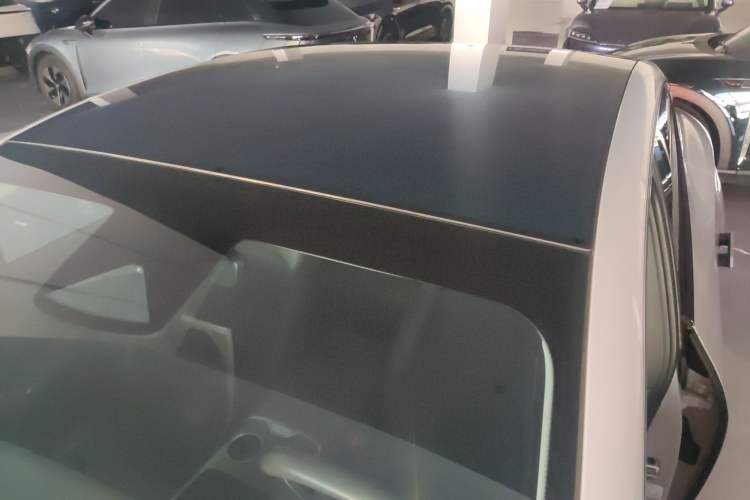 Used Rising F7 2023 Advanced Edition Roof