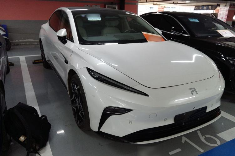 Used Rising F7 2023 Performance Pro Edition Exterior 1