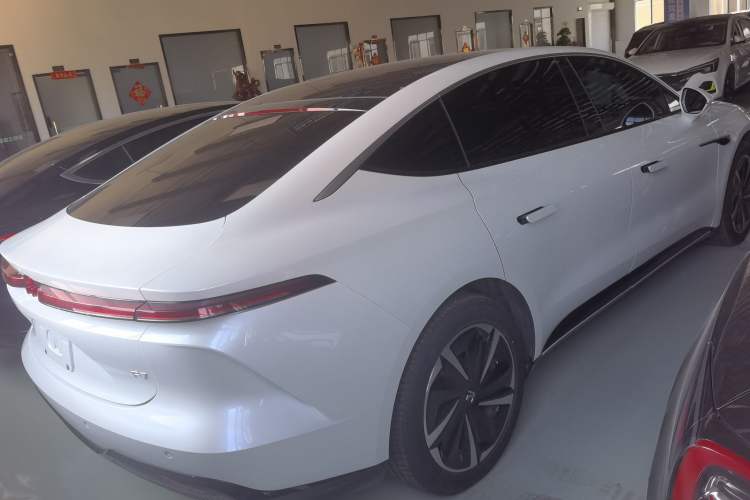 Used Rising F7 2023 Advanced Edition Exterior 3