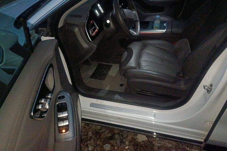 Used Rising F7 2023 Advanced Pro Edition Interior 3