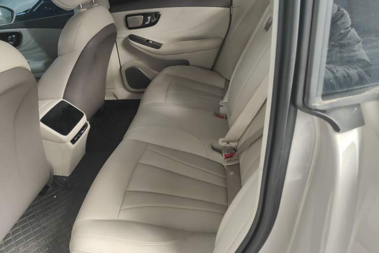 Used Rising F7 2023 Advanced Edition Left Rear Seat