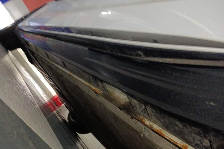 Used Rising F7 2023 Performance Pro Edition Left Side Sill