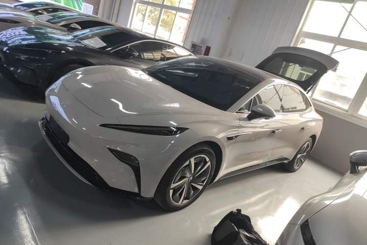 Used Rising F7 2023 Advanced Edition Left Side