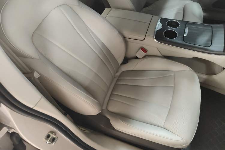 Used Rising F7 2023 Advanced Edition Right Front Seat