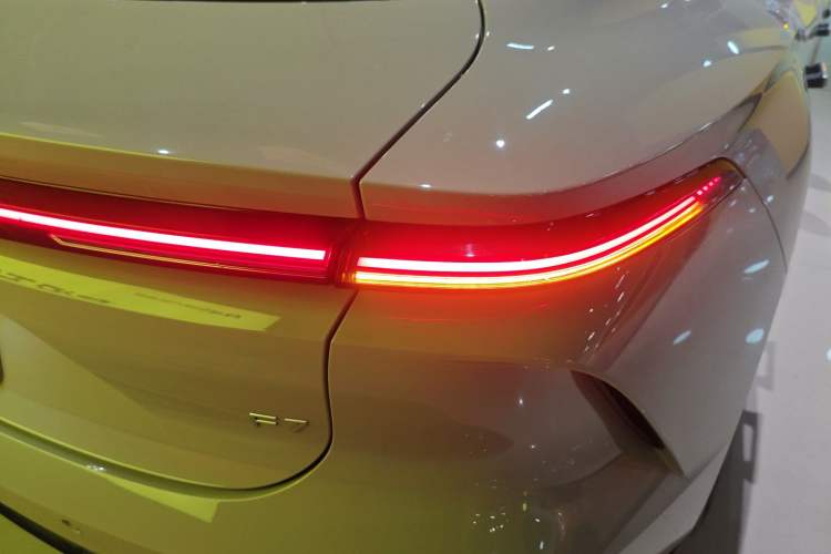 Used Rising F7 2023 Advanced Pro Edition Right Rear Taillight