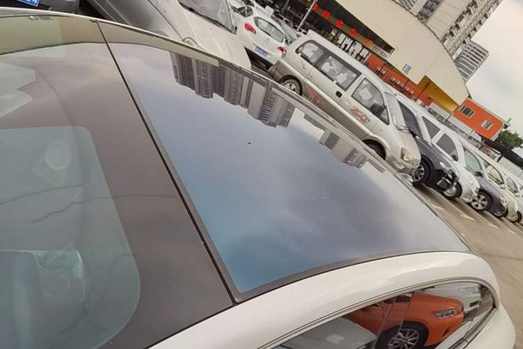 Used Rising F7 2023 Advanced Pro Edition Roof