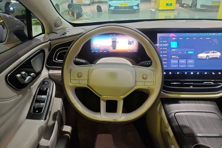 Used Rising F7 2023 Advanced Pro Edition Steering Wheel