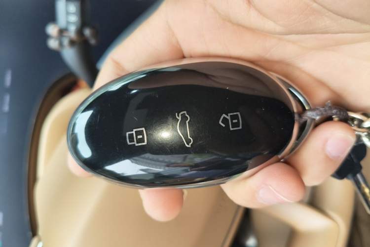 Used Rising F7 2023 Advanced Edition Vehicle Key