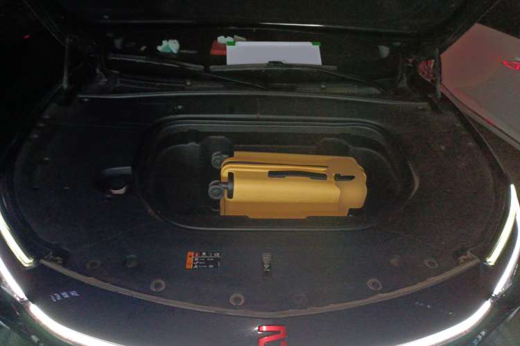 Used Rising MARVEL R 2021 Rear-Drive PRO Edition Engine Bay