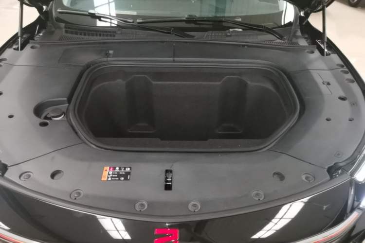 Used Rising MARVEL R 2021 Rear-Drive PRO Edition Engine Bay