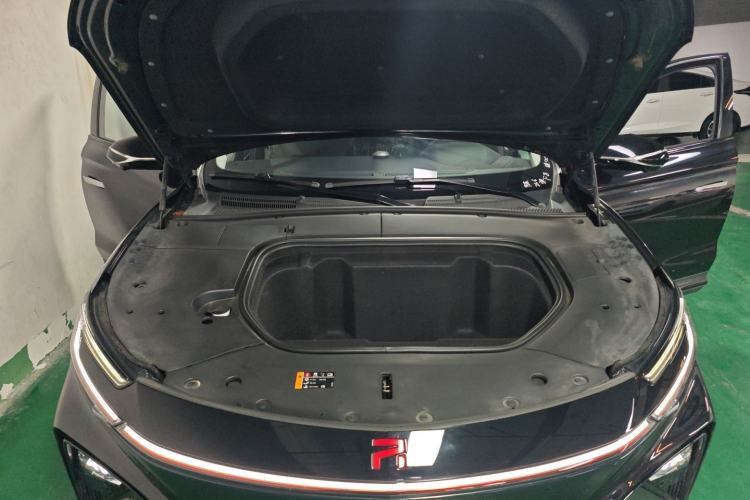 Used Rising MARVEL R 2021 Rear-Drive PRO Edition Engine Bay