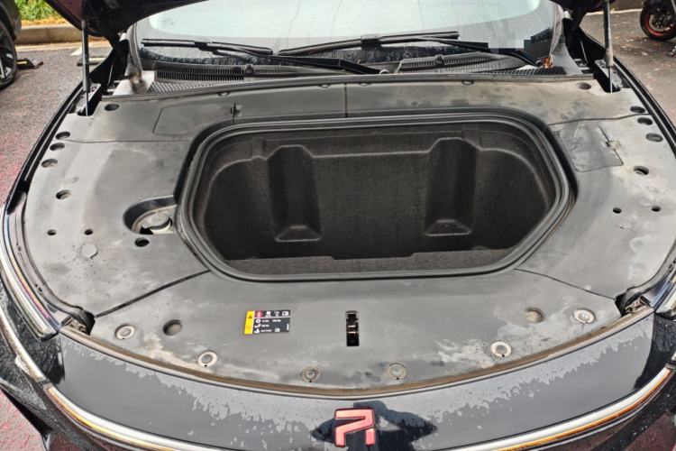Used Rising MARVEL R 2021 Rear-Drive PRO Edition Engine Bay