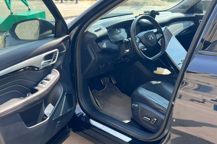 Used Rising MARVEL R 2021 Rear-Drive PRO Edition Interior 1