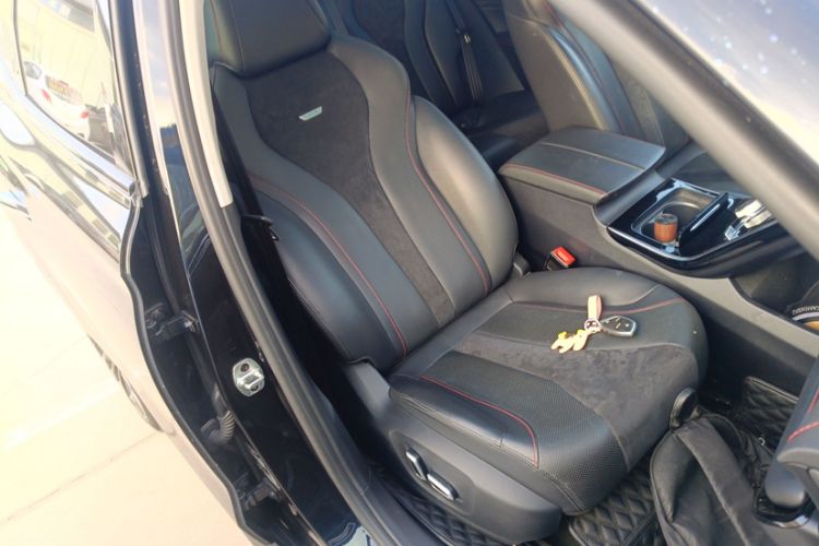 Used Rising MARVEL R 2021 Rear-Drive PRO Edition Interior 7