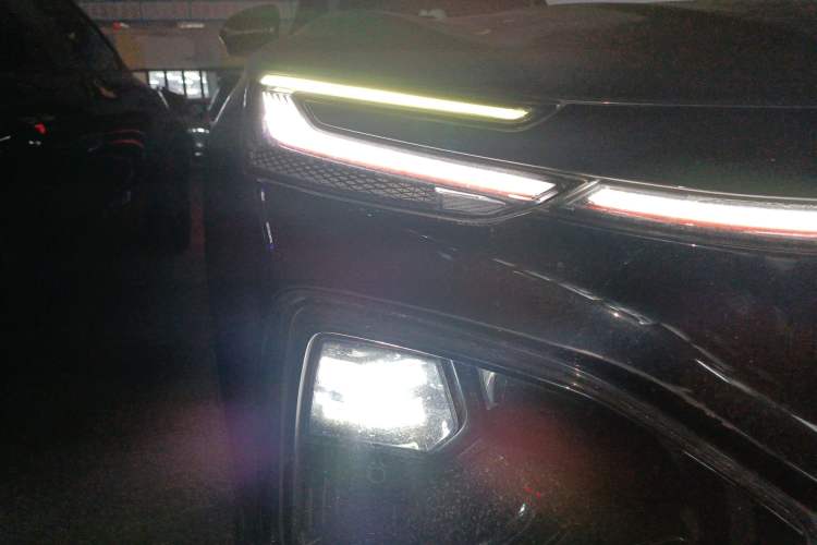Used Rising MARVEL R 2021 Rear-Drive PRO Edition Right Front Headlight