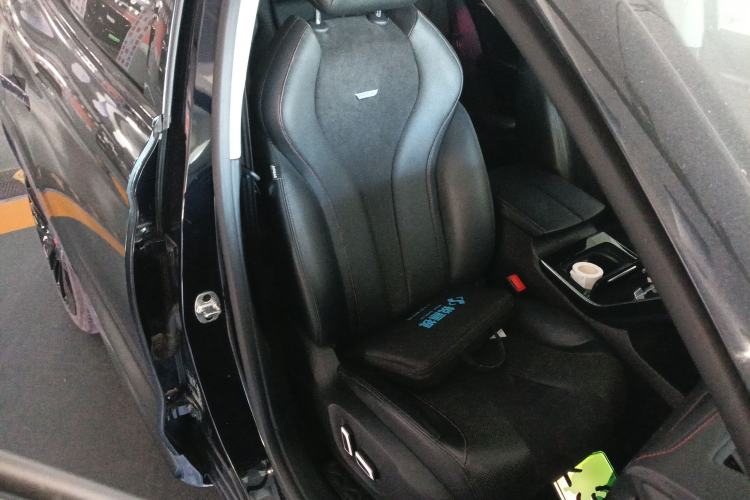 Used Rising MARVEL R 2021 Rear-Drive PRO Edition Right Front Seat