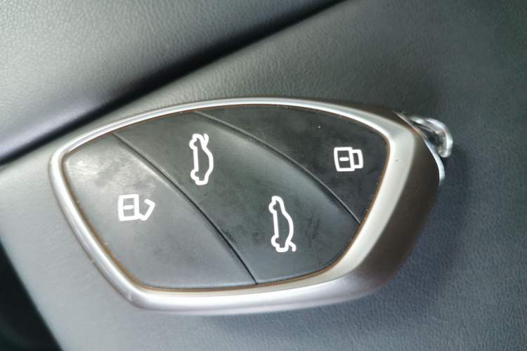 Used Rising MARVEL R 2021 Rear-Drive PRO Edition Vehicle Key