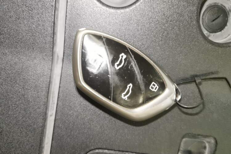 Used Rising MARVEL R 2021 Rear-Drive PRO Edition Vehicle Key