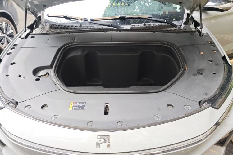 Used Rising MARVEL R 2021 Rear-Drive PRO Edition Engine Bay