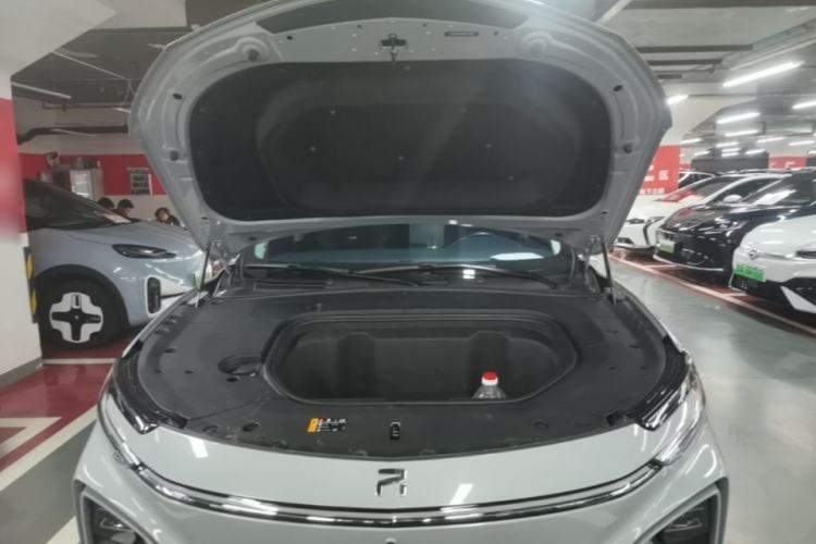 Used Rising MARVEL R 2021 Rear-Drive Standard Edition Engine Bay