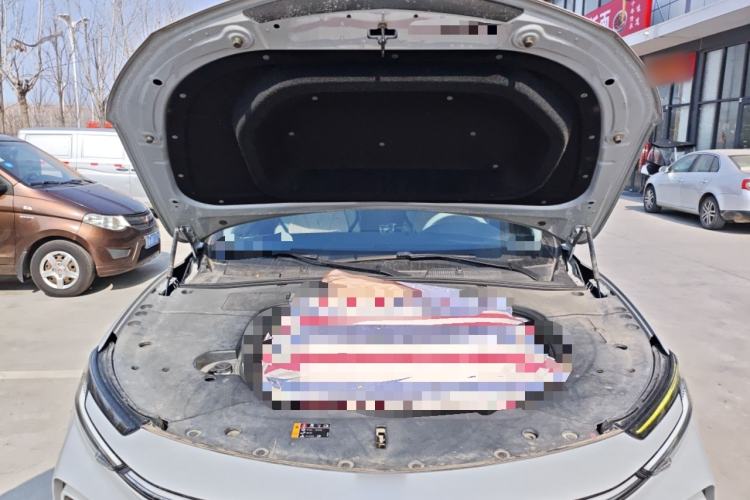 Used Rising MARVEL R 2021 Rear-Drive PRO Edition Engine Bay