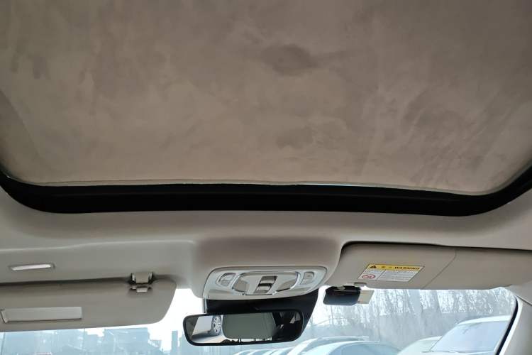 Used Rising MARVEL R 2021 Rear-Drive PRO Edition Headliner