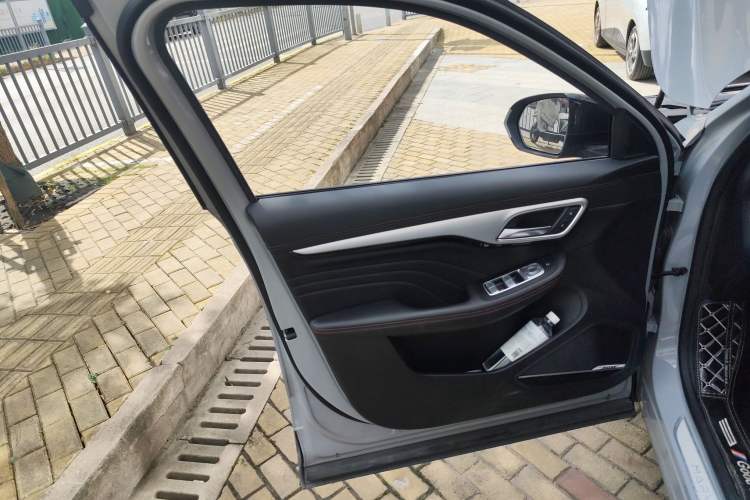 Used Rising MARVEL R 2021 Rear-Drive PRO Edition Left Front Door Interior