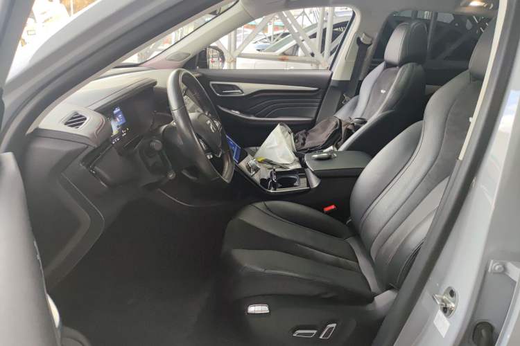 Used Rising MARVEL R 2021 Rear-Drive PRO Edition Left Front Seat