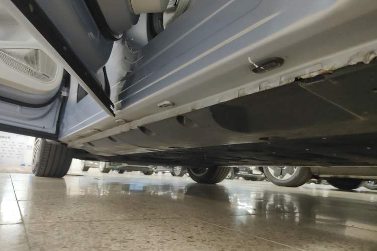 Used Rising MARVEL R 2021 Rear-Drive PRO Edition Left Side Sill