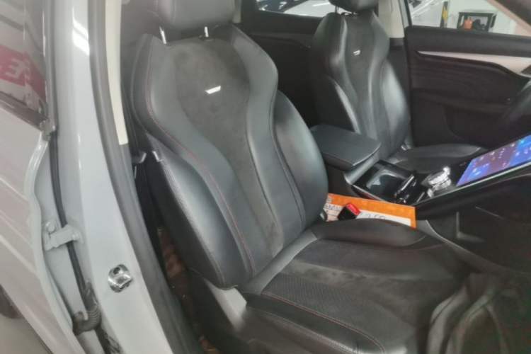 Used Rising MARVEL R 2021 Rear-Drive Standard Edition Right Front Seat