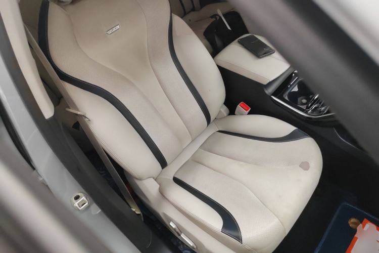 Used Rising MARVEL R 2021 Rear-Drive PRO Edition Right Front Seat