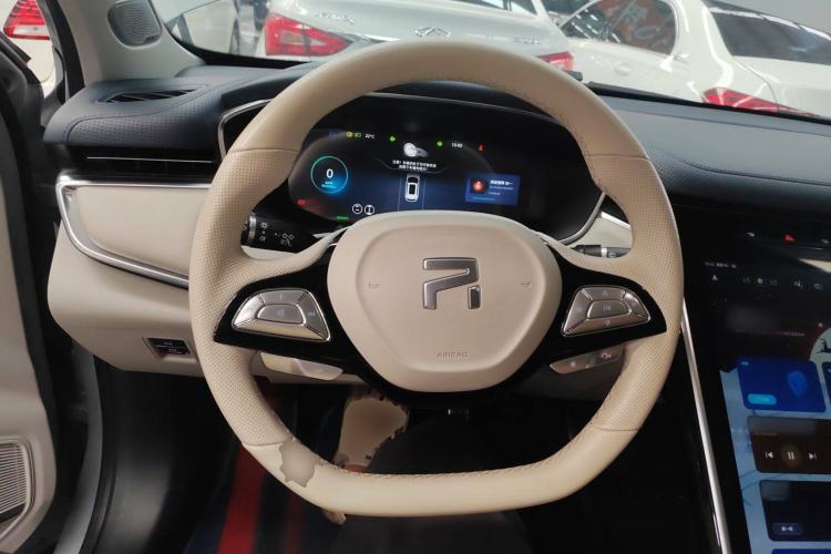Used Rising MARVEL R 2021 Rear-Drive PRO Edition Steering Wheel