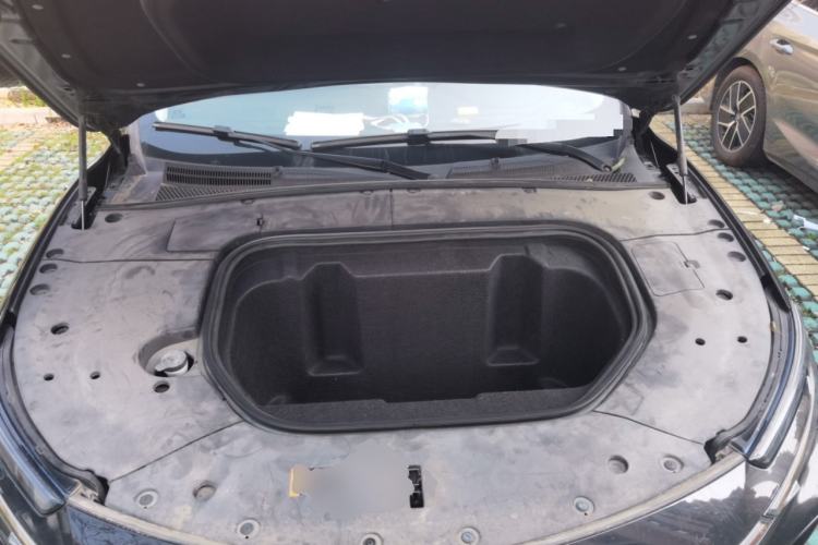 Used Rising MARVEL R 2021 Rear-Drive PRO Edition Engine Bay