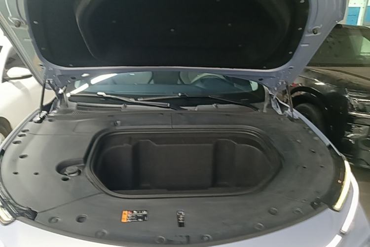 Used Rising MARVEL R 2021 Rear-Drive PRO Edition Engine Bay