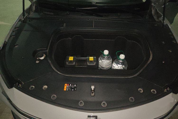 Used Rising MARVEL R 2021 Rear-Drive PRO Edition Engine Bay
