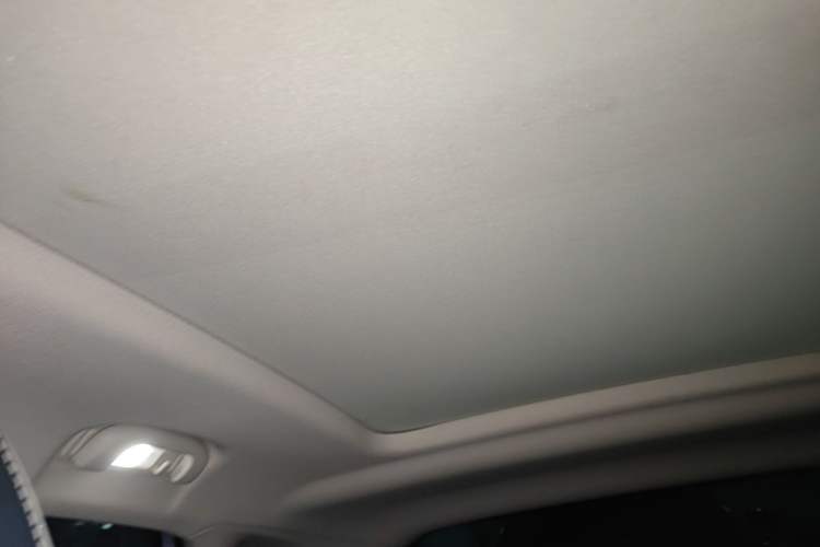 Used Rising MARVEL R 2021 Rear-Drive PRO Edition Headliner