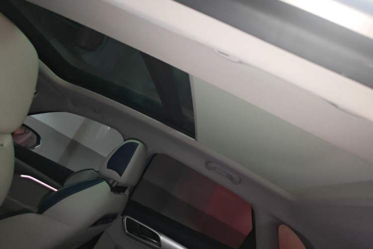 Used Rising MARVEL R 2021 Rear-Drive PRO Edition Headliner