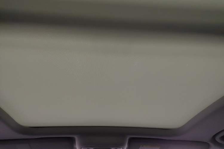 Used Rising MARVEL R 2021 Rear-Drive PRO Edition Headliner