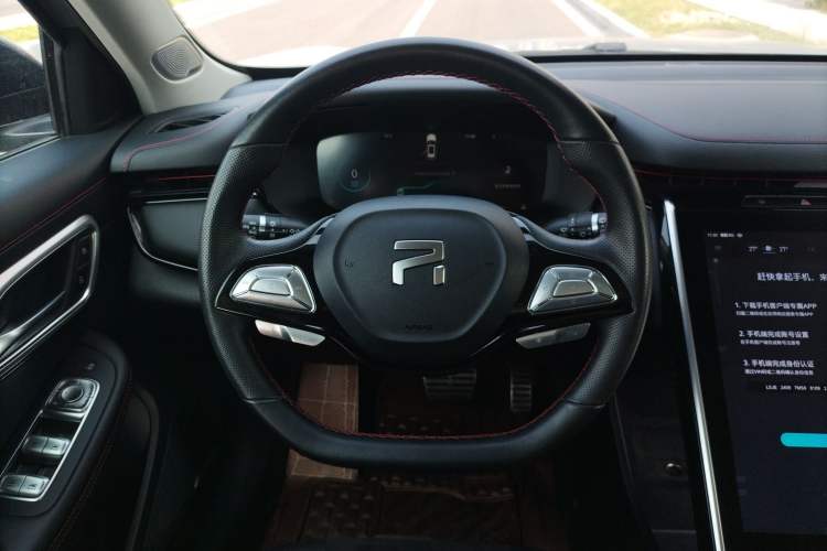 Used Rising MARVEL R 2021 Rear-Drive PRO Edition Steering Wheel