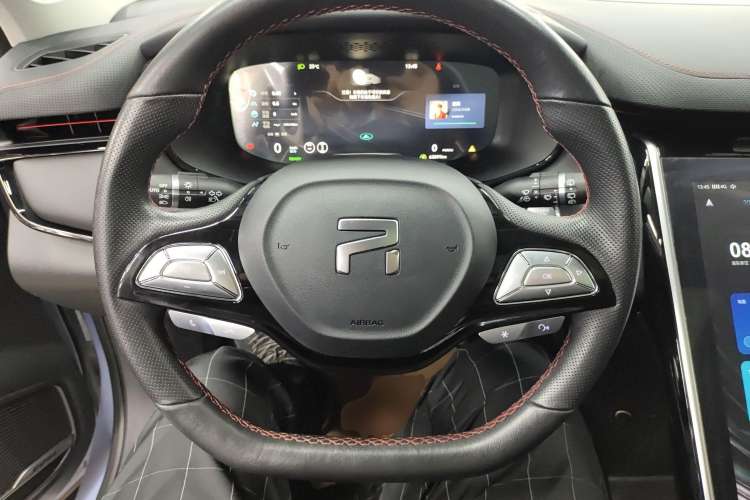 Used Rising MARVEL R 2021 Rear-Drive PRO Edition Steering Wheel