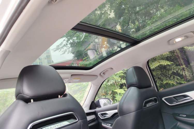 Used Rising MARVEL R 2021 Rear-Drive Standard Edition Headliner