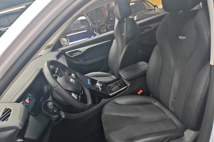 Used Rising MARVEL R 2021 Rear-Drive PRO Edition Left Front Seat