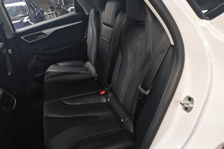 Used Rising MARVEL R 2021 Rear-Drive PRO Edition Left Rear Seat