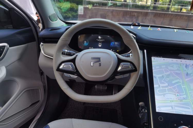 Used Rising MARVEL R 2021 Rear-Drive PRO Edition Steering Wheel