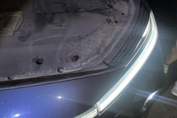 Used Rising R7 2022 Long-Range Advanced Edition Engine Bay Left