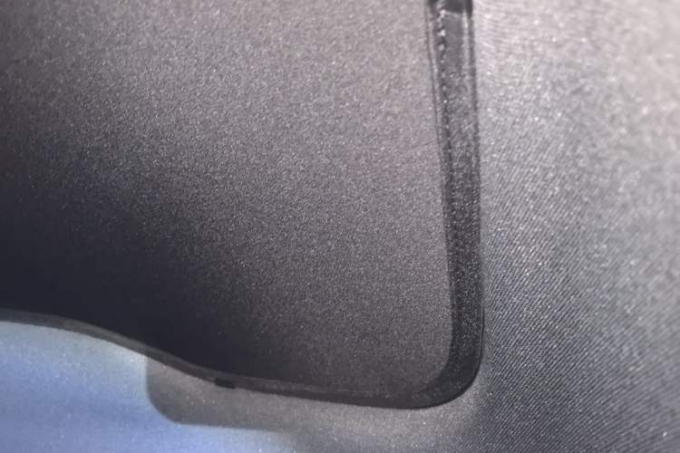Used Rising R7 2022 Long-Range Advanced Edition Headliner