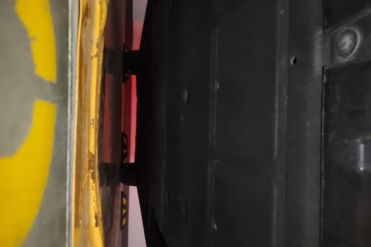 Used Rising R7 2022 Standard Advanced Version Chassis Front